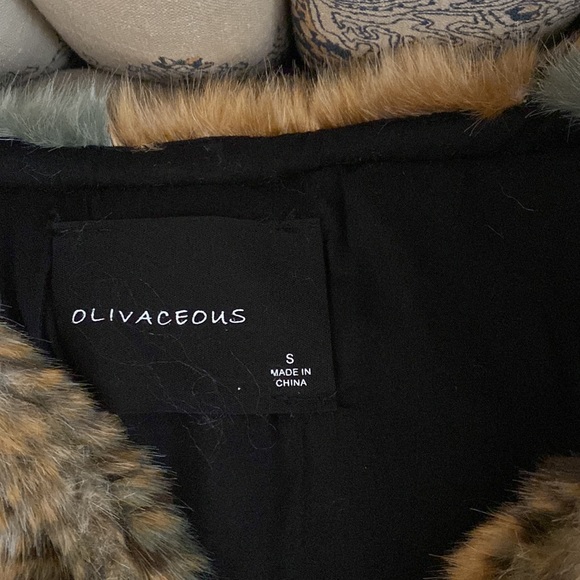 Faux fur jacket - Picture 2 of 5